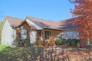 752 Royal Cir, Howard, OH 43028 - photo 2