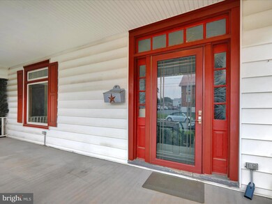 109 W Broad St, New Holland, PA 17557 - photo 3