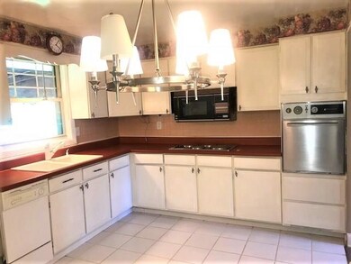 Great Sized Kitchen and room for a table!