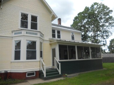 29 Prospect St, Claremont, NH 03743 - photo 5