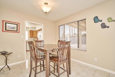 Dining Room2