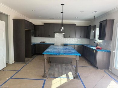 1462 Dappledown St unit 2, Kernersville, NC 27284 - photo 6