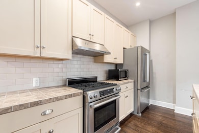 006_ St Columbus OH 43206 USA