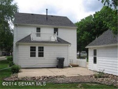 1008 9th St NW, Austin, MN 55912 - photo 2