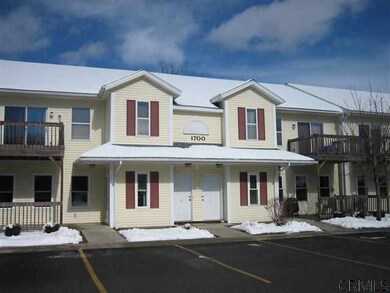 1706 Cambridge Manor Dr, Schenectady, NY 12302 - photo 2