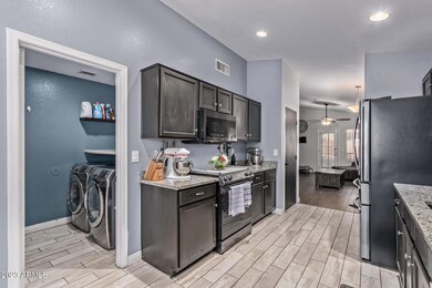 2250 E Pinto Dr, Gilbert, AZ 85296 - photo 4