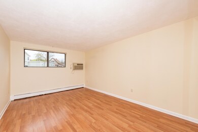 400 Governors Dr unit 3, Winthrop, MA 02152 - photo 5