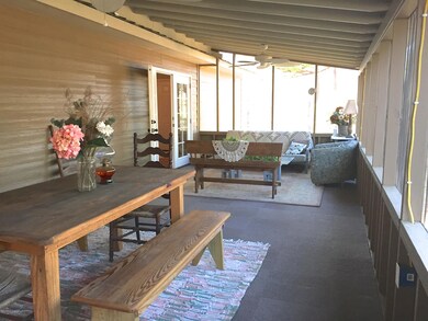 screened-in porch