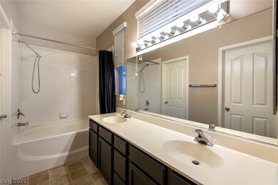 10341 Bentley Oaks Ave, Las Vegas, NV 89135 - photo 5