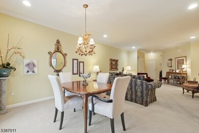 4403 Pointe Gate Dr, Livingston, NJ 07039 - photo 5