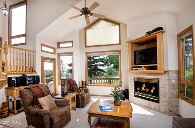 4620-NorthPoint-MLS_03