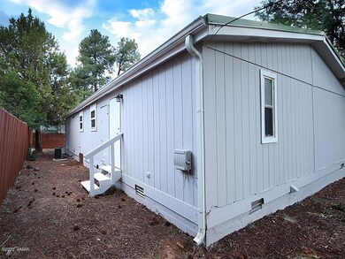 420 S 10th Ave, Show Low, AZ 85901 - photo 6