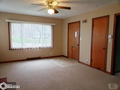 705 E Division St, Audubon, IA 50025 - photo 6