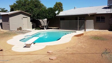 Pool 2