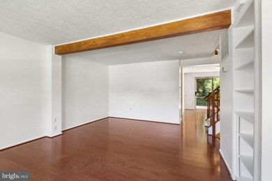 6006 Tree Swallow Ct, Columbia, MD 21044 - photo 6