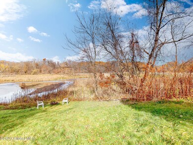 39 Campbell Ave, Troy, NY 12180 - photo 3