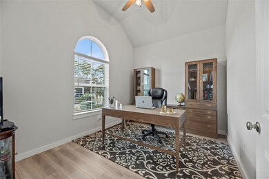 17183 Wild Robin Ln, Conroe, TX 77302 - photo 6