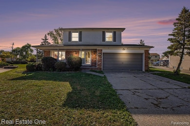 1954 Atlas Ct, Troy, MI 48083 - photo 2