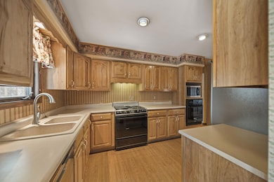 13-web-or-mls-DSC03750