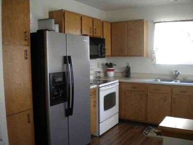 1705 Thresher Dr, Columbus, IN 47201 - photo 4