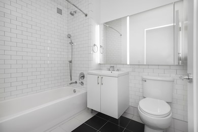 unlisted-address, New York, NY 10005 - photo 4