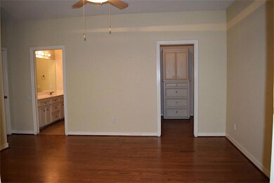 11862 Taylorcrest Rd unit 3, Houston, TX 77024 - photo 7