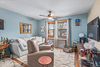 218-12 43rd Ave unit 2E, Bayside, NY 11361 - photo 3