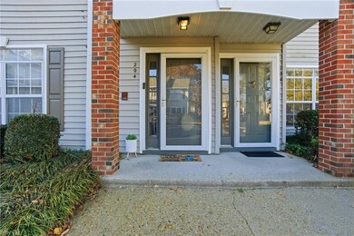 4980 Cypress Point Cir unit 204, Virginia Beach, VA 23455 - photo 2
