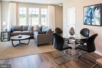 6907 Stoddert Ln unit 6907, Landover, MD 20785 - photo 3