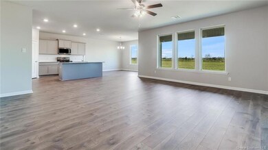 4685 E Ridge Rd, Lake Charles, LA 70607 - photo 3