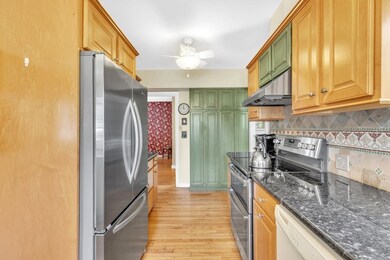 19 East St, South Hadley, MA 01075 - photo 5