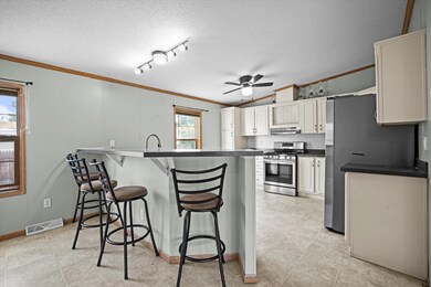 51 Day Lilly Ln, Rochester, NH 03868 - photo 6