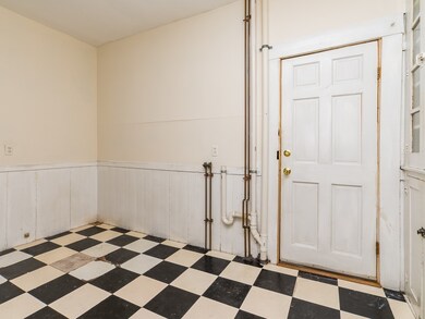 12 Lake St unit 12R, Somerville, MA 02143 - photo 7