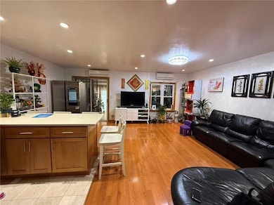 2856 W 30th St, Brooklyn, NY 11224 - photo 7