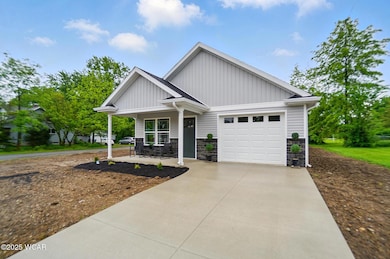 1501 W Spring St (3)