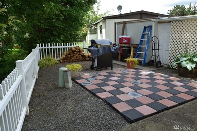 939 Noble Place, Enumclaw, WA 98022 - photo 3