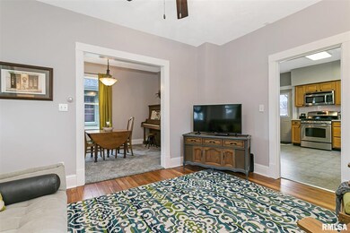 2322 5th St, Moline, IL 61265 - photo 5