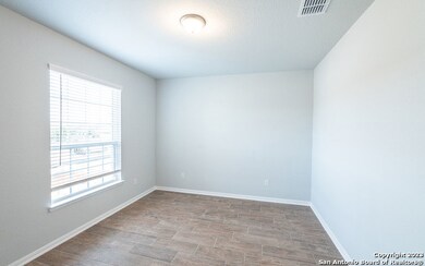 25035 Las Pilas, San Antonio, TX 78261 - photo 2