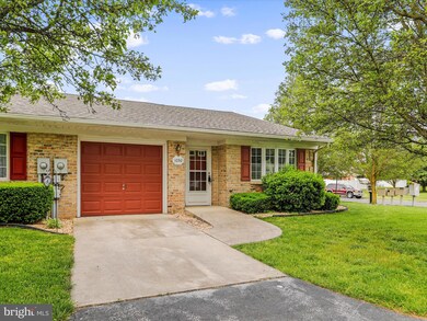 1050 Matthew Ct, Hagerstown, MD 21742 - photo 3