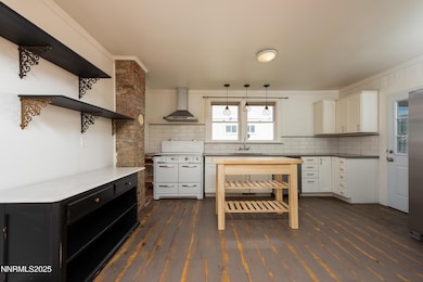 1417 Douglas Ave-25