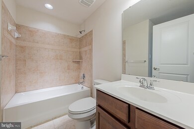 1606 Scarlet Oak Ct, Hanover, MD 21076 - photo 4