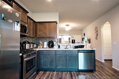 1537 S 31st St, Broken Arrow, OK 74014 - photo 5