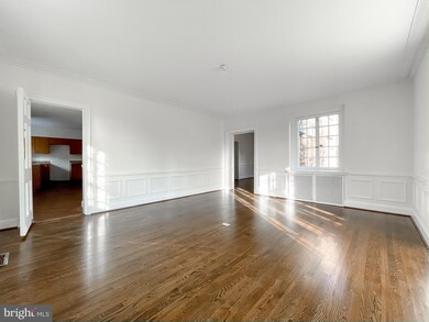 5500 Roland Ave, Baltimore, MD 21210 - photo 5