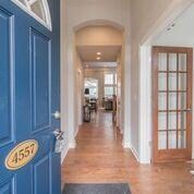 4557-foyer