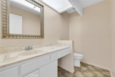1077 Santo Antonio Dr unit 39, Colton, CA 92324 - photo 7