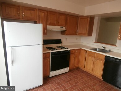 6328 Jacobs Ct, Sykesville, MD 21784 - photo 7