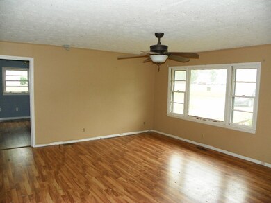 2231 Bell Rd, Crossville, TN 38571 - photo 2