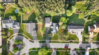 1020 Victorian Ln, Plover, WI 54467 - photo 4