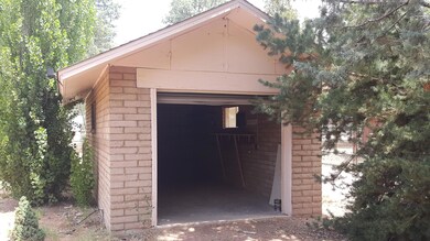 1 Car Det. Garage