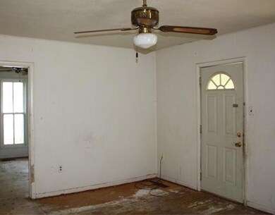 917 N Main St, Bentonville, AR 72712 - photo 6